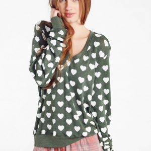 Hearts_Beach_Jumper_01